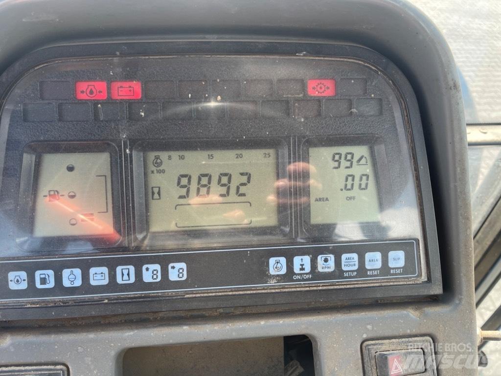 New Holland TS 115 Τρακτέρ