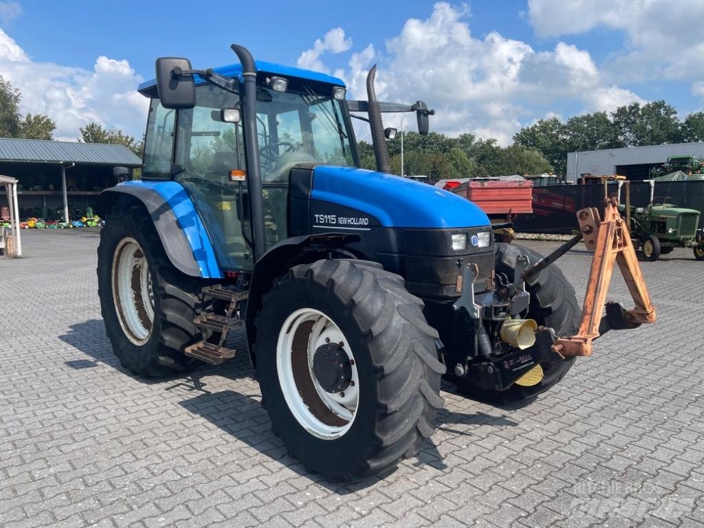 New Holland TS 115 Τρακτέρ