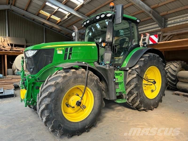 John Deere 6250R Τρακτέρ