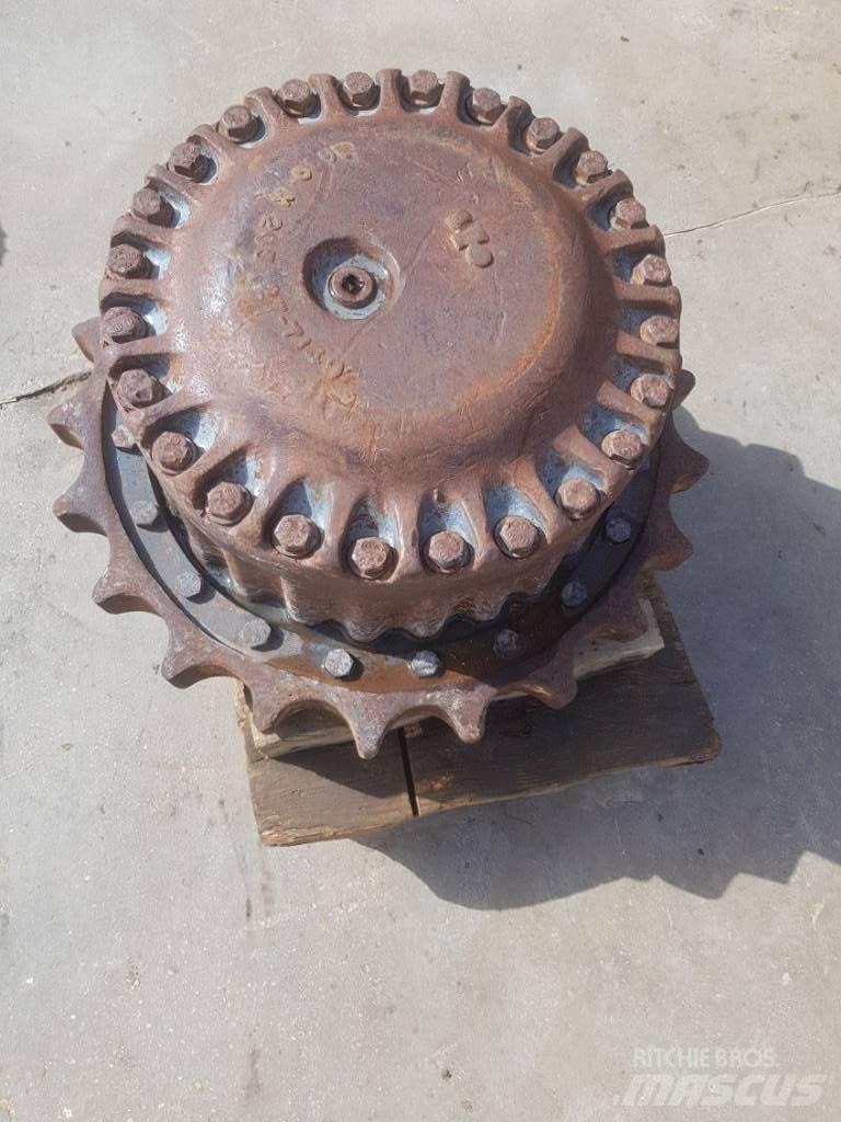 Komatsu PC210-3 Σύστημα κύλισης undercarriage