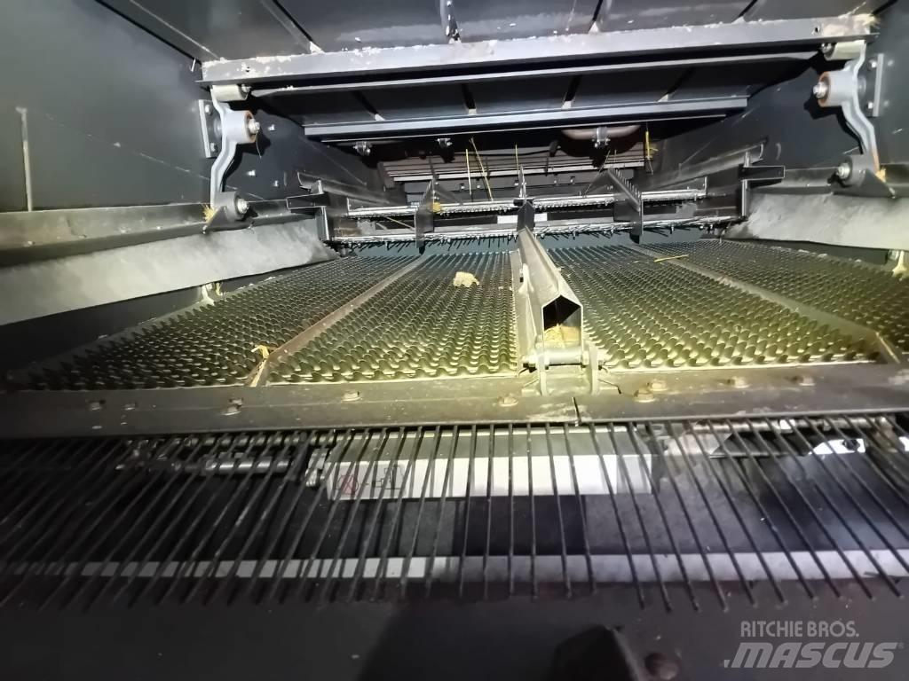 CLAAS Lexion 530 Θεριζοαλωνιστικές μηχανές