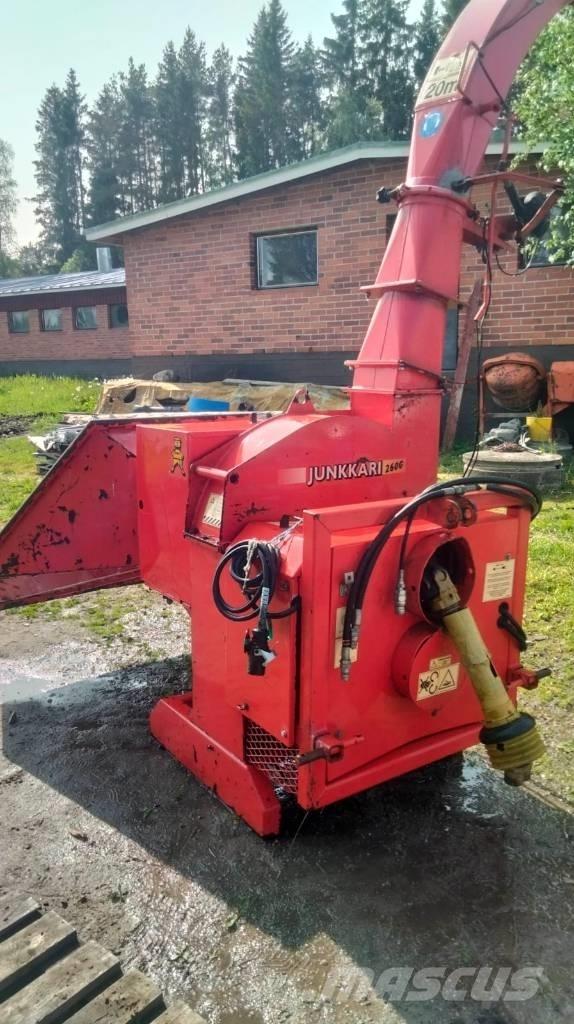 Junkkari HJ 260 G Διαχωριστές και κόπτες ξυλείας