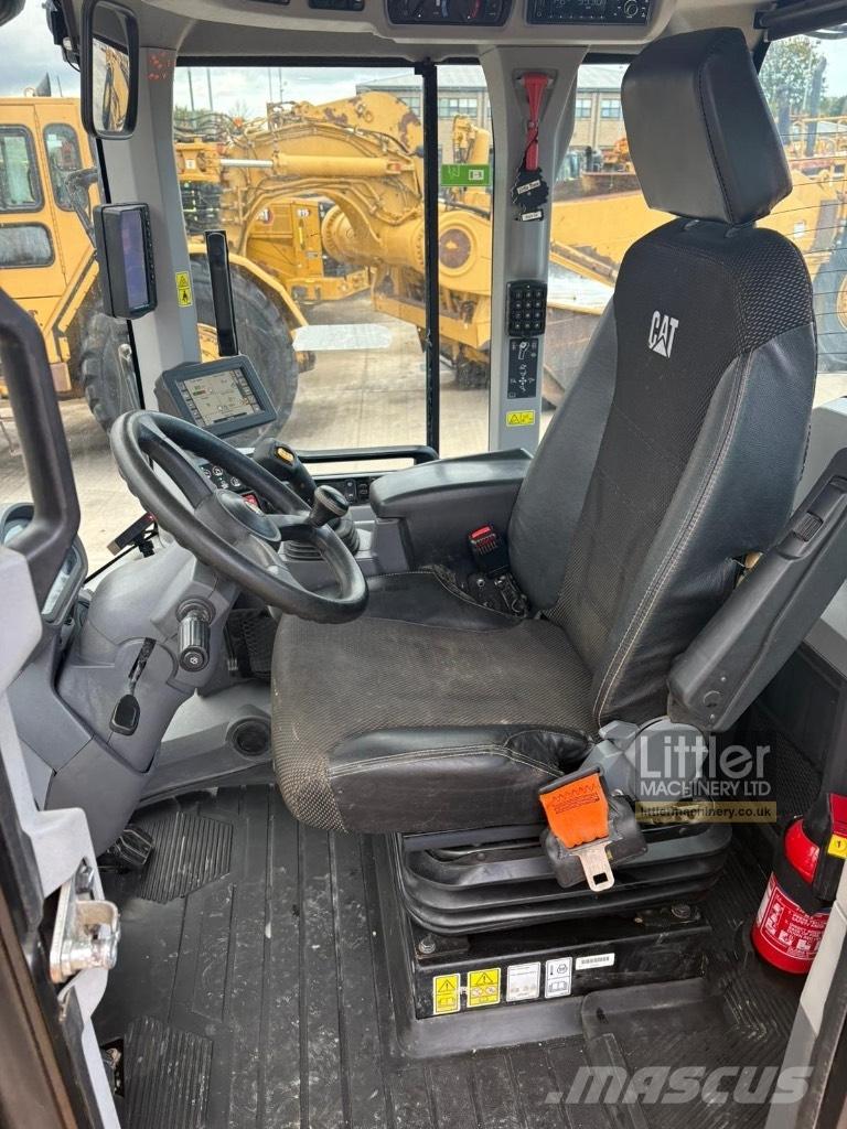 CAT 926 M Φορτωτές με λάστιχα (Τροχοφόροι)