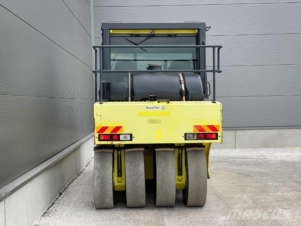 Ammann AP 240 Κύλινδροι με επίσωτρα με αέρα