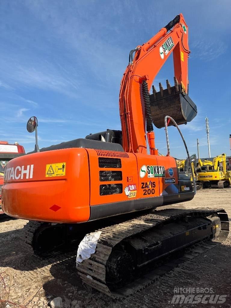 Hitachi ZX 200 Εκσκαφείς με ερπύστριες