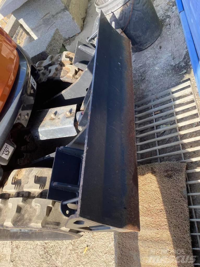 Doosan DX 17 Εκσκαφάκι (διαβολάκι) < 7t