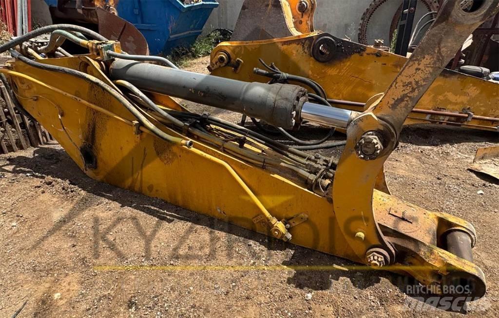 Liebherr R 934 Μπούμες και κουτάλες
