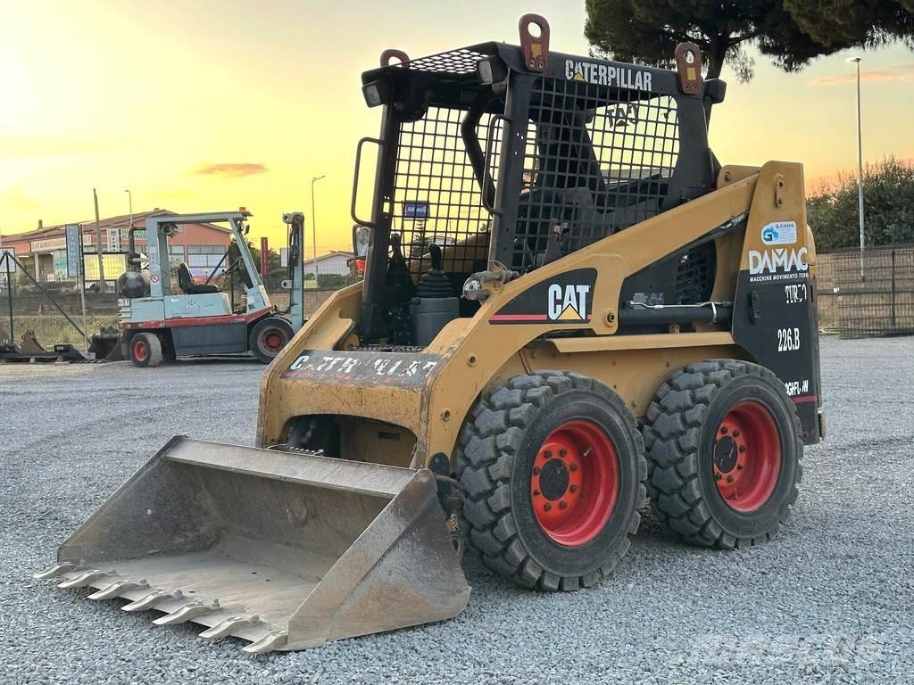 CAT 226BHF Μίνι φορτωτές