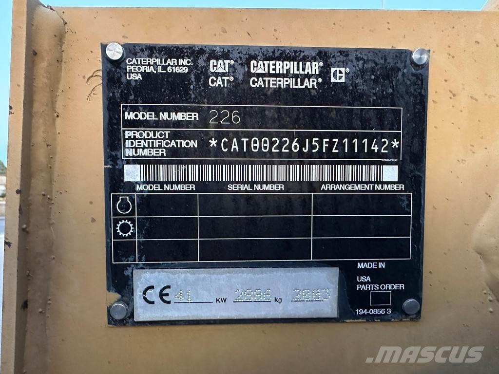CAT 226BHF Μίνι φορτωτές