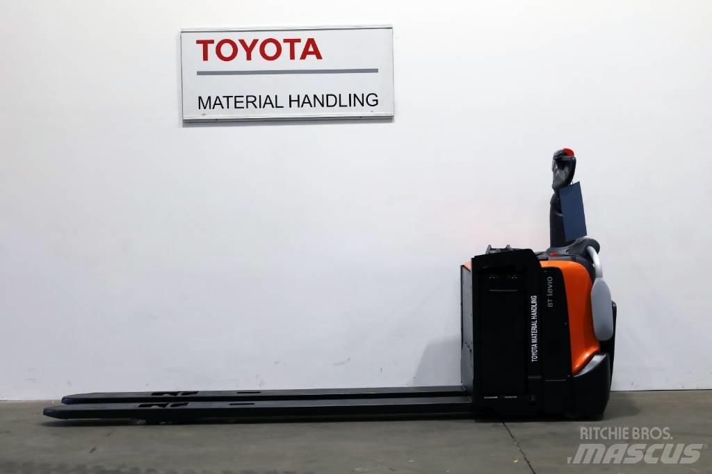 Toyota LPE 250 Χειροκίνητο περονοφόρο ανυψωτικό με πλατφόρμα