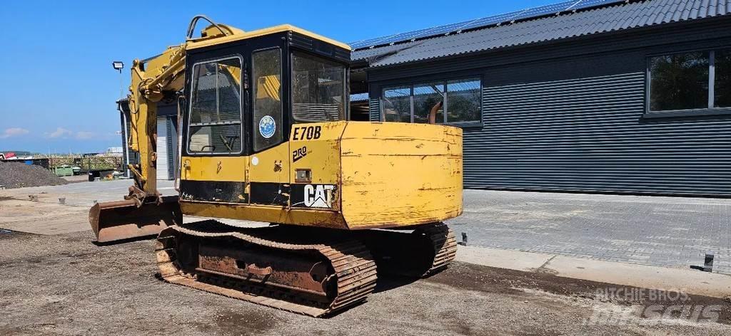 CAT E 70 B Μίνι εκσκαφείς 7t - 12t