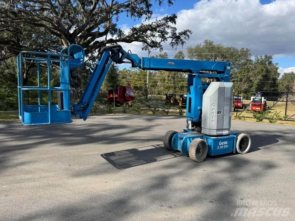 Genie Z 30/20 N Ανυψωτήρες με αρθρωτό βραχίονα