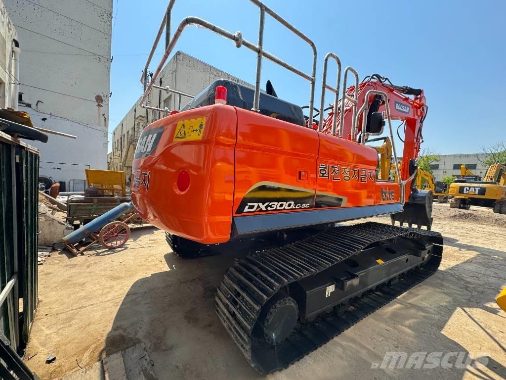 Doosan DX 300 LC-9S Εκσκαφείς με ερπύστριες
