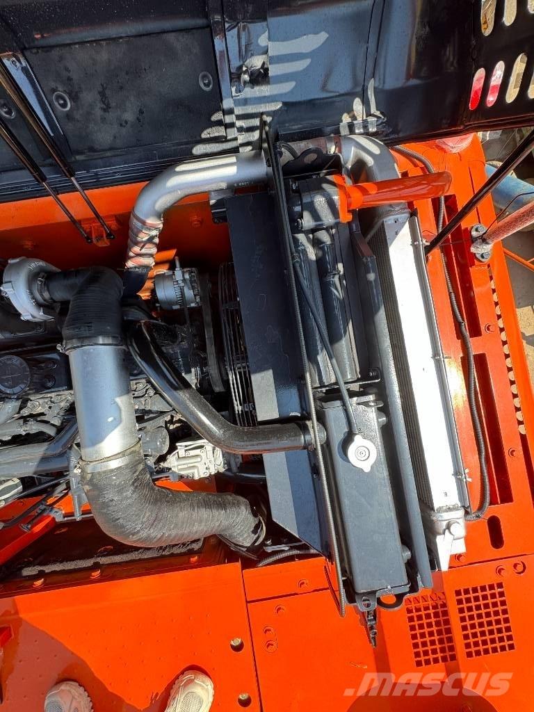 Doosan DX 300 LC-9S Εκσκαφείς με ερπύστριες