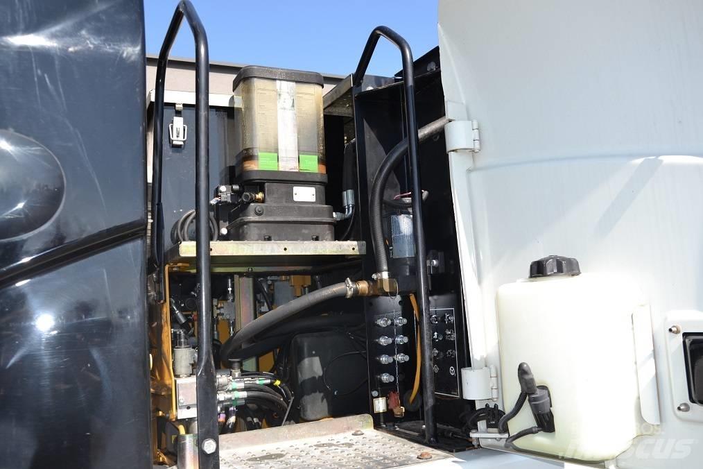 CAT M 313 D Εκσκαφείς με τροχούς - λάστιχα
