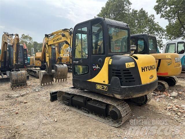 Hyundai R60-7 Εκσκαφείς με ερπύστριες