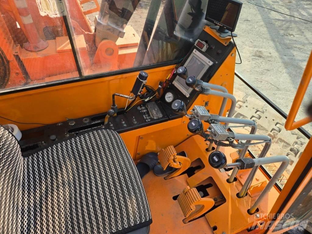 Sumitomo LS138RH Γερανοί με ερπύστριες