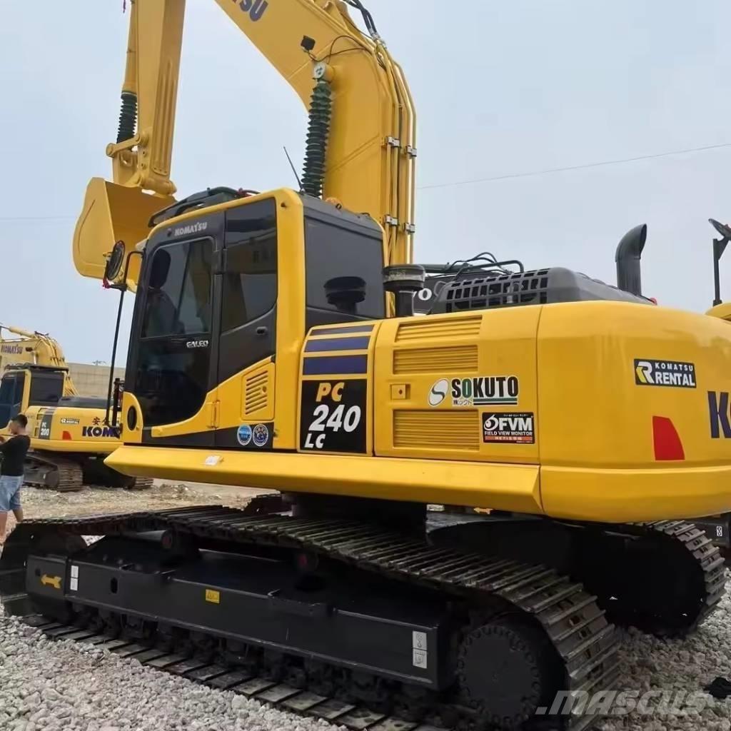 Komatsu PC 240 Εκσκαφείς με ερπύστριες