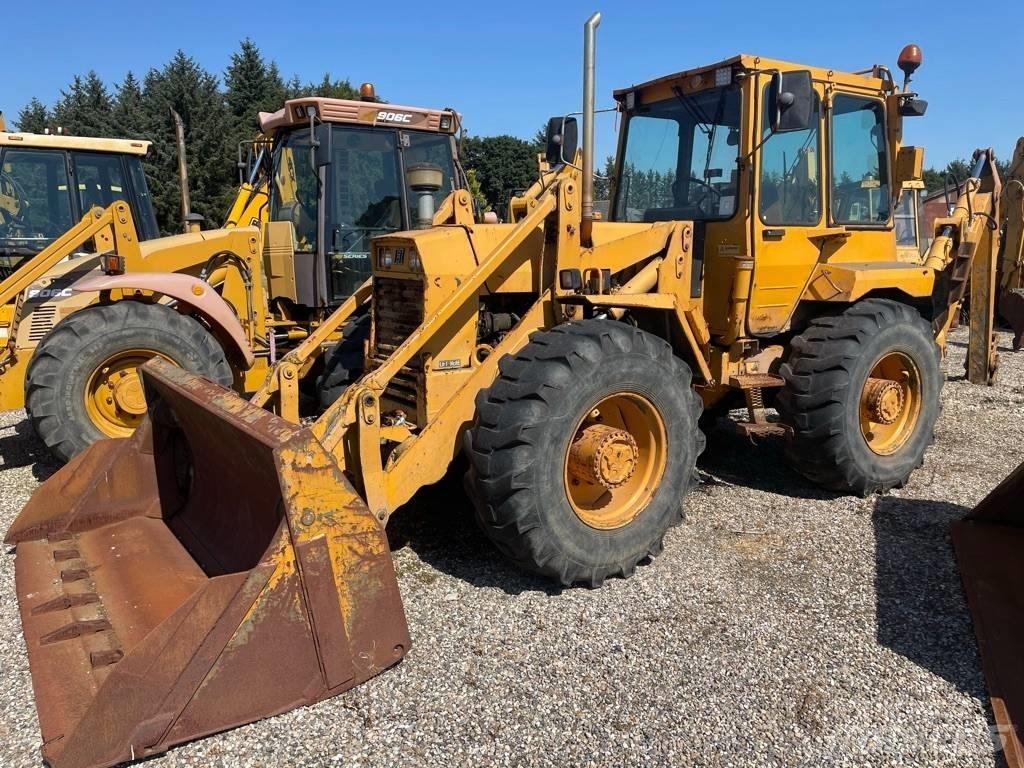 Hydrema 806 Εκσκαφείς Φορτωτές τύπου JCB