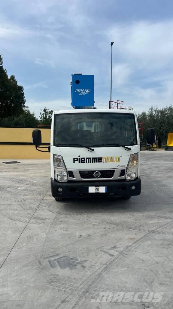 Nissan SOCAGE DA324 Εναέριες πλατφόρμες τοποθετημένες σε φορτηγό