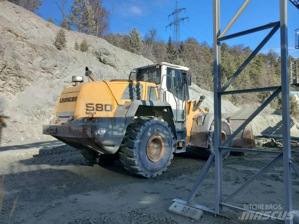 Liebherr L 580 Φορτωτάκια