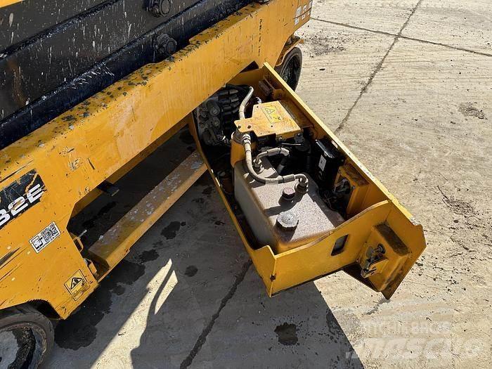 JCB S2032E Ανυψωτήρες ψαλιδωτής άρθρωσης
