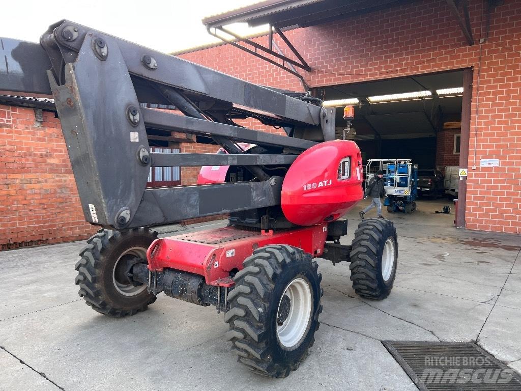 Manitou 180 ATJ Ανυψωτήρες με αρθρωτό βραχίονα