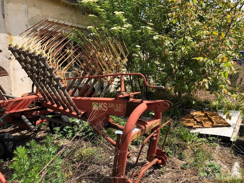 Krone Vario KS Τσουγκράνες και χορτοξηραντικές μηχανές