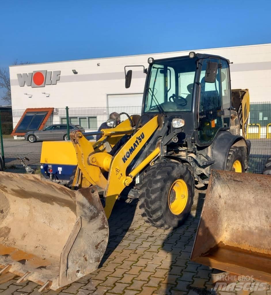 Komatsu WA80M-7 Φορτωτές με λάστιχα (Τροχοφόροι)