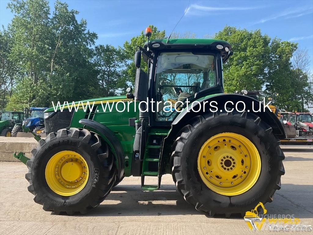 John Deere 7310 R Τρακτέρ