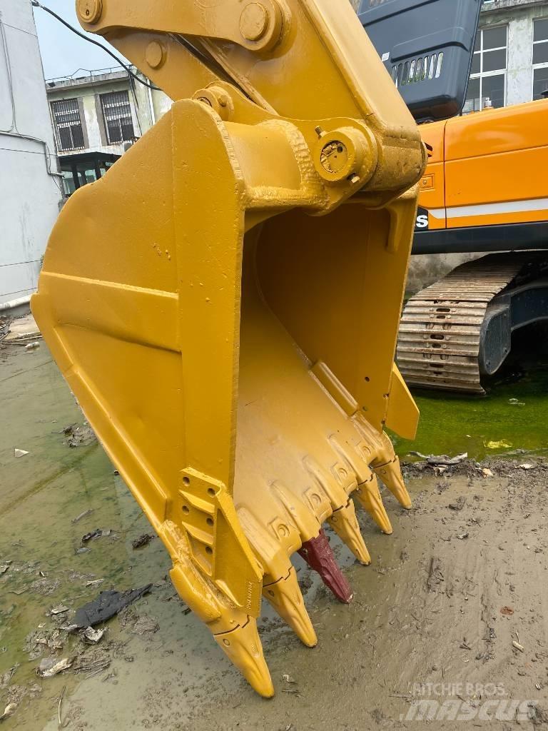 CAT 330 D Εκσκαφείς με ερπύστριες