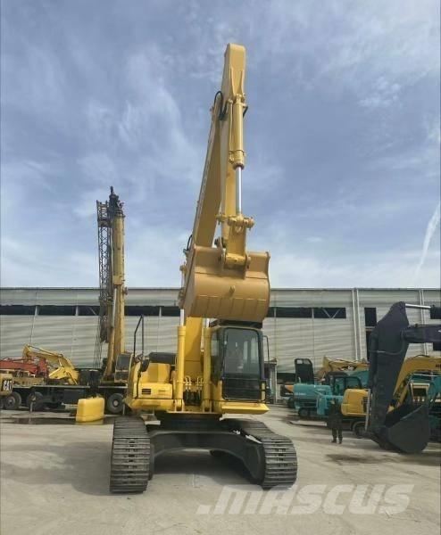 Komatsu PC 300 Εκσκαφείς με ερπύστριες