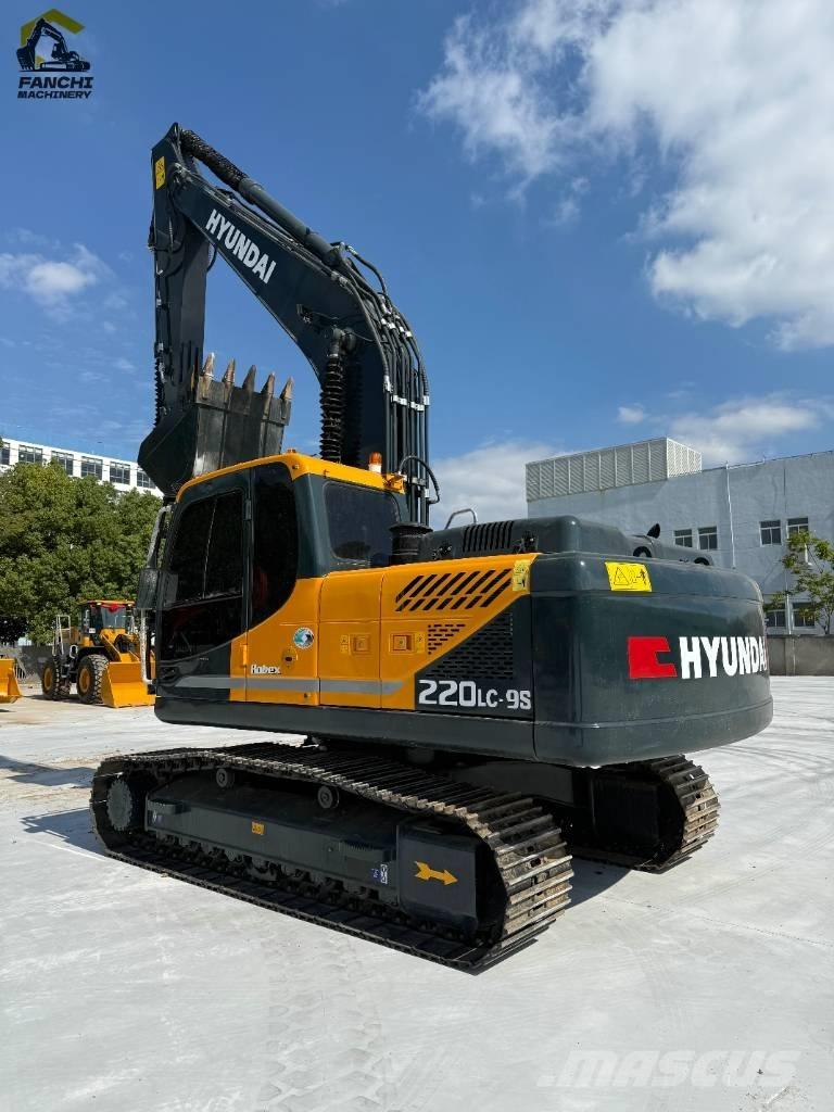 Hyundai 220 Μίνι εκσκαφείς 7t - 12t