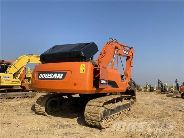 Doosan DH 300 Εκσκαφείς με ερπύστριες