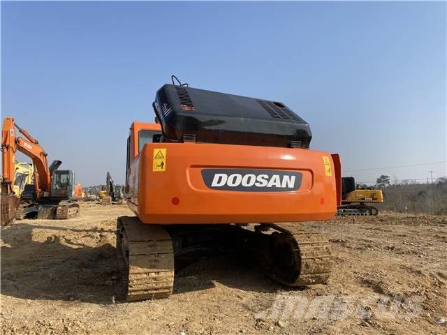 Doosan DH 300 Εκσκαφείς με ερπύστριες