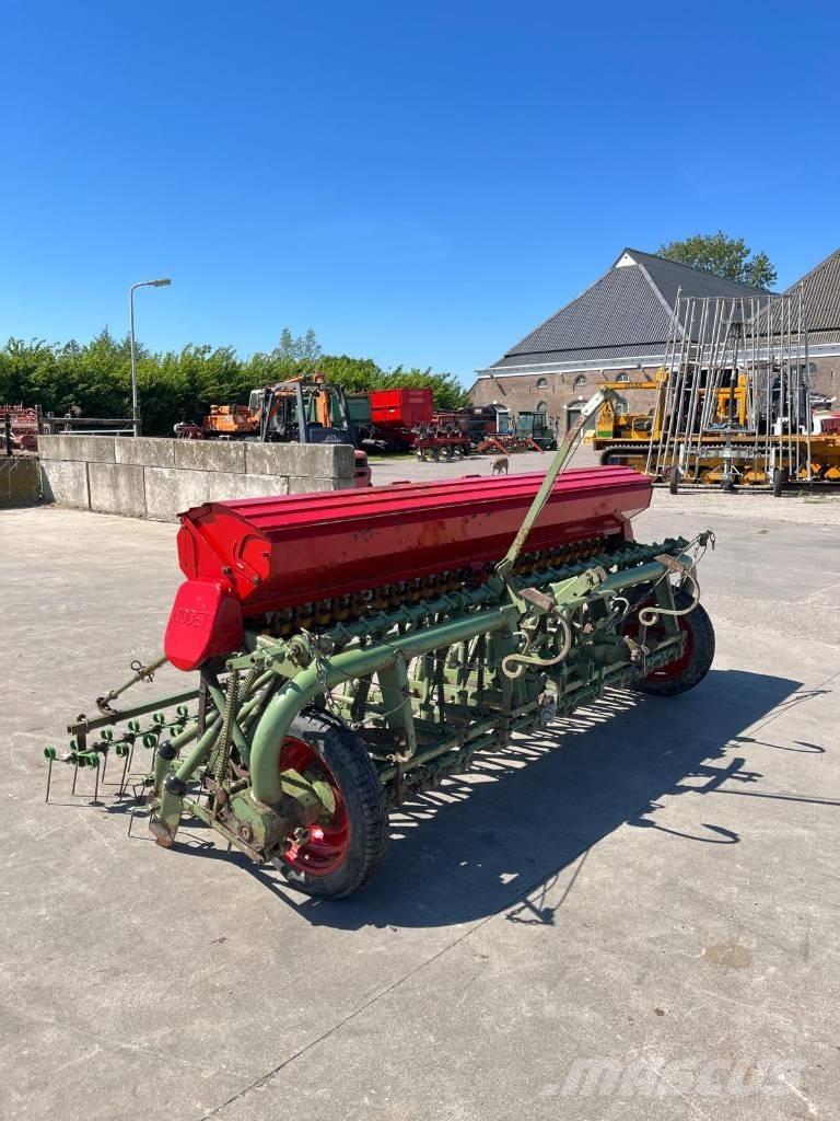 Nodet Zaaimachine Σπορείς