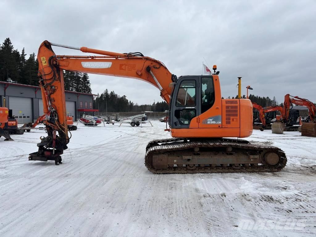 Doosan DX225 LC R Εκσκαφείς με ερπύστριες
