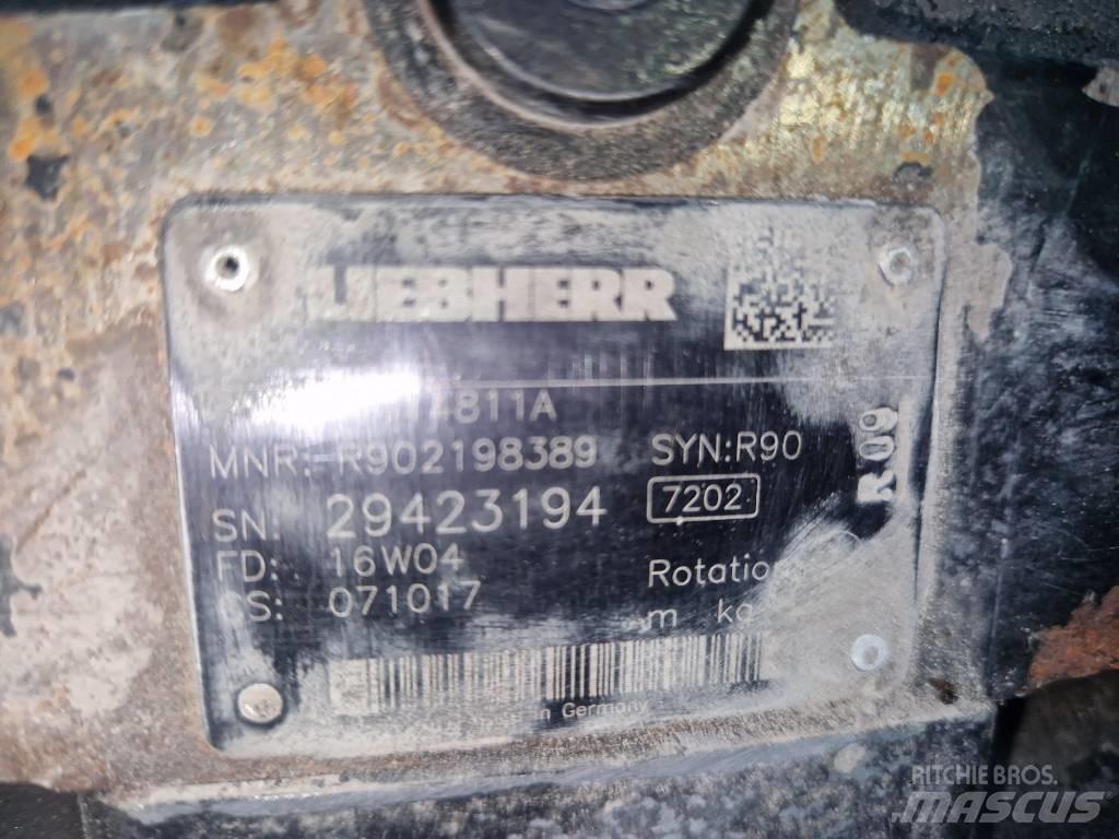 Liebherr L 586 Υδραυλικά