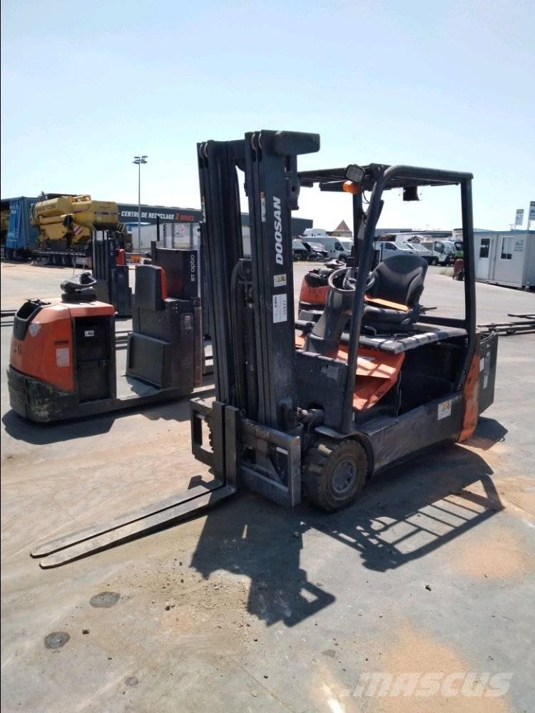 Doosan B 18 T-7 Ηλεκτρικά περονοφόρα ανυψωτικά κλαρκ
