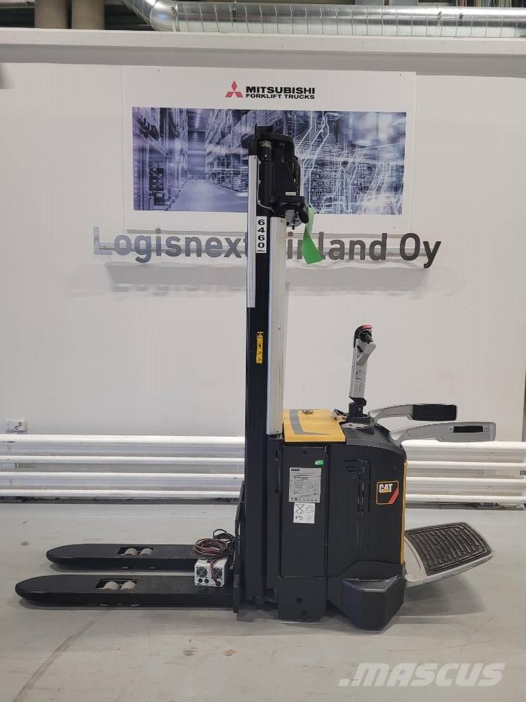 CAT NSV 16N Ηλεκτρικά παλετοφόρα με ιστό