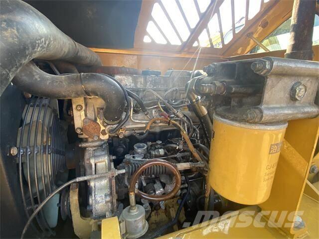 CAT 307D Εκσκαφείς με ερπύστριες