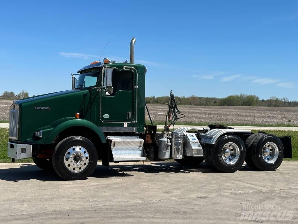 Kenworth T800 Τράκτορες