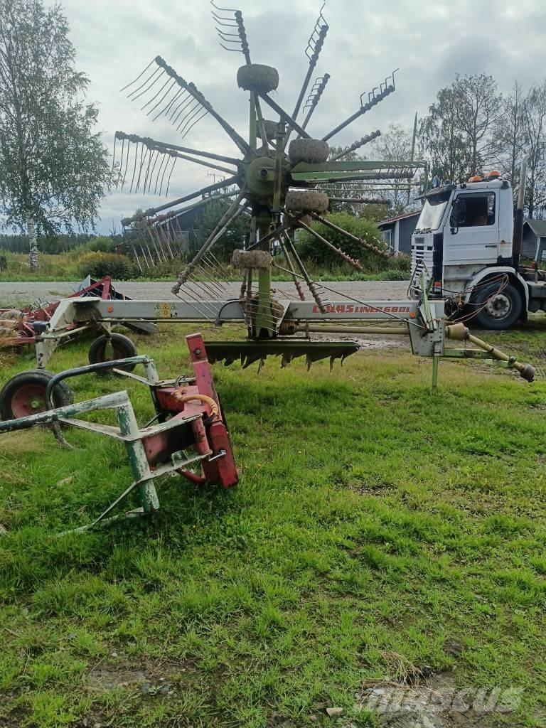 CLAAS Liner 680 Αναμοχλευτήρες