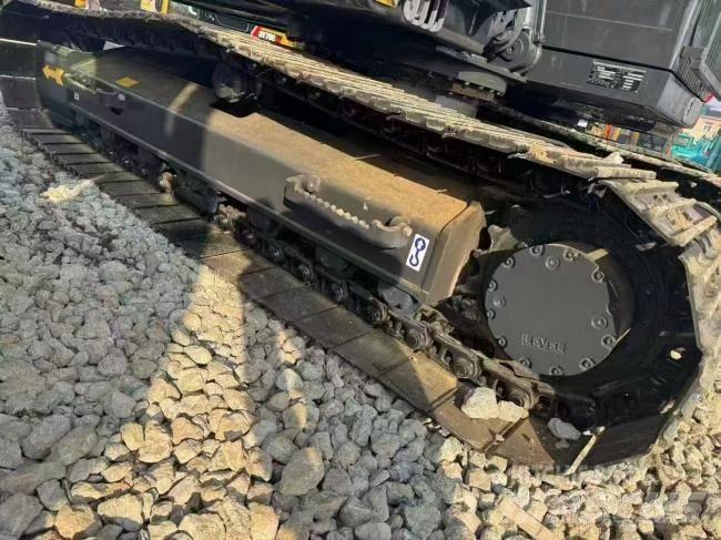 Volvo EC 140 Εκσκαφείς με ερπύστριες