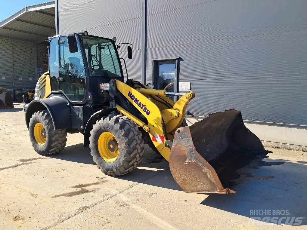 Komatsu WA100M-8 Φορτωτές με λάστιχα (Τροχοφόροι)