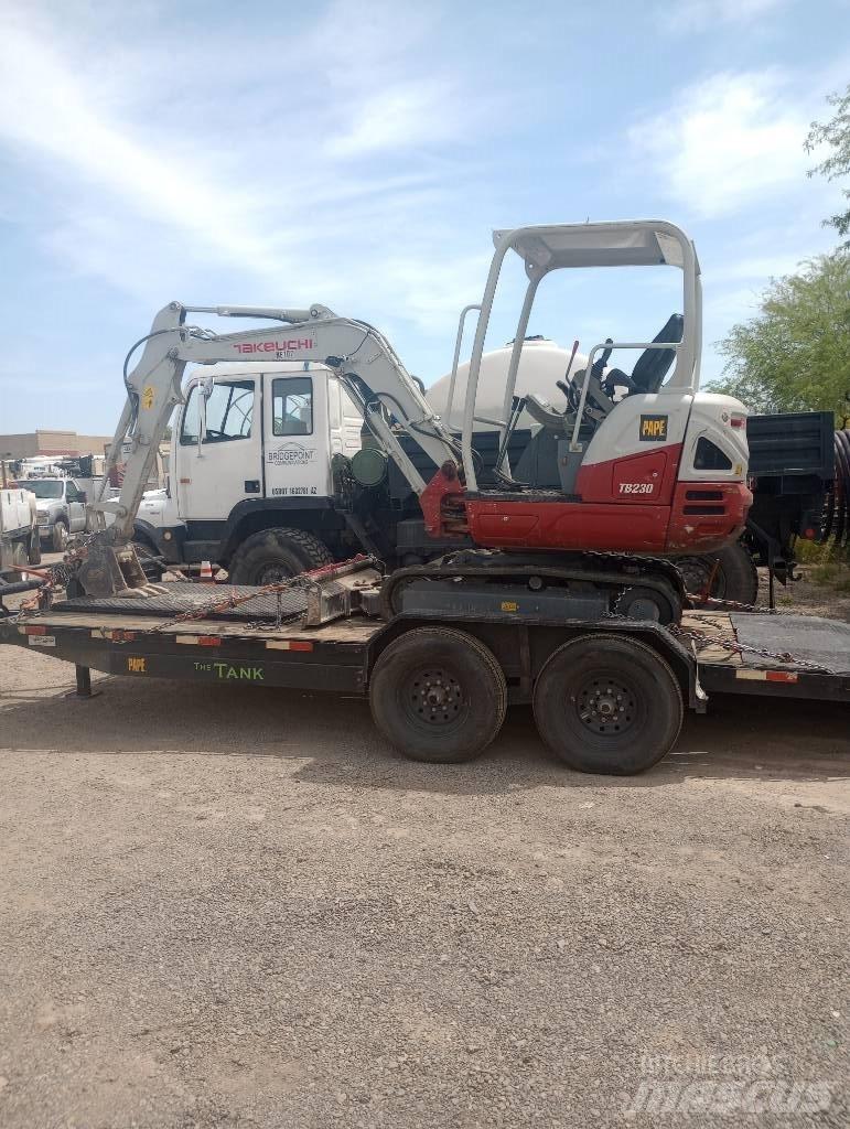 Takeuchi TB230RA Εξαρτήματα και ανταλλακτικά εξοπλισμού γεωτρήσεων