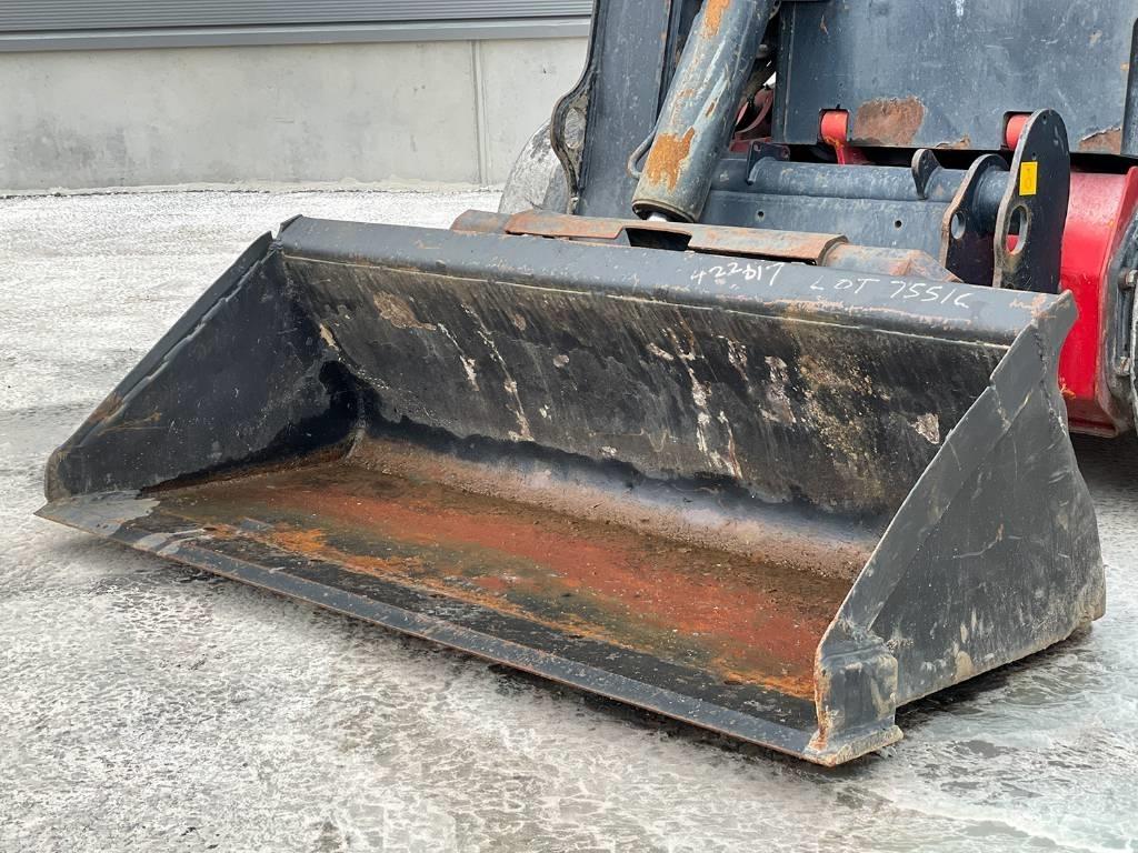 JCB R260 Φορτωτάκια