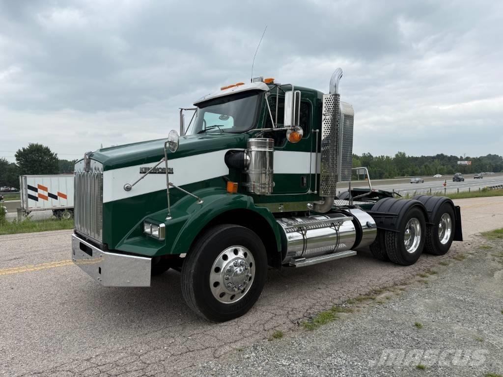 Kenworth T800 Τράκτορες