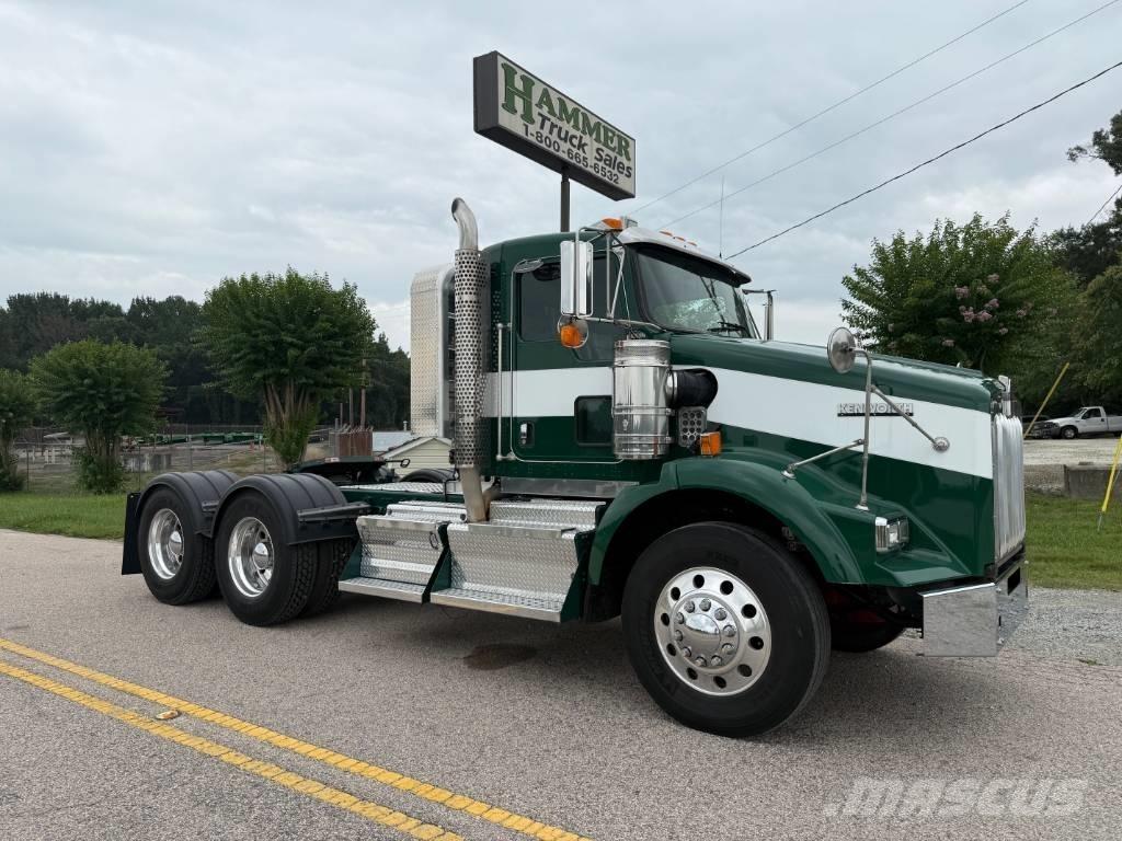 Kenworth T800 Τράκτορες