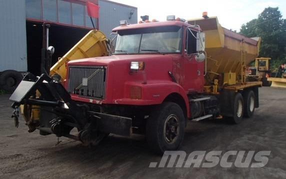 Volvo WG Εκχιονιστήρες και χιονοδιώχτες